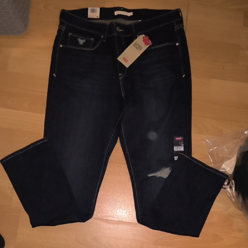 NWT Levi's | Men's Skinny Jeans - Dark Blue
